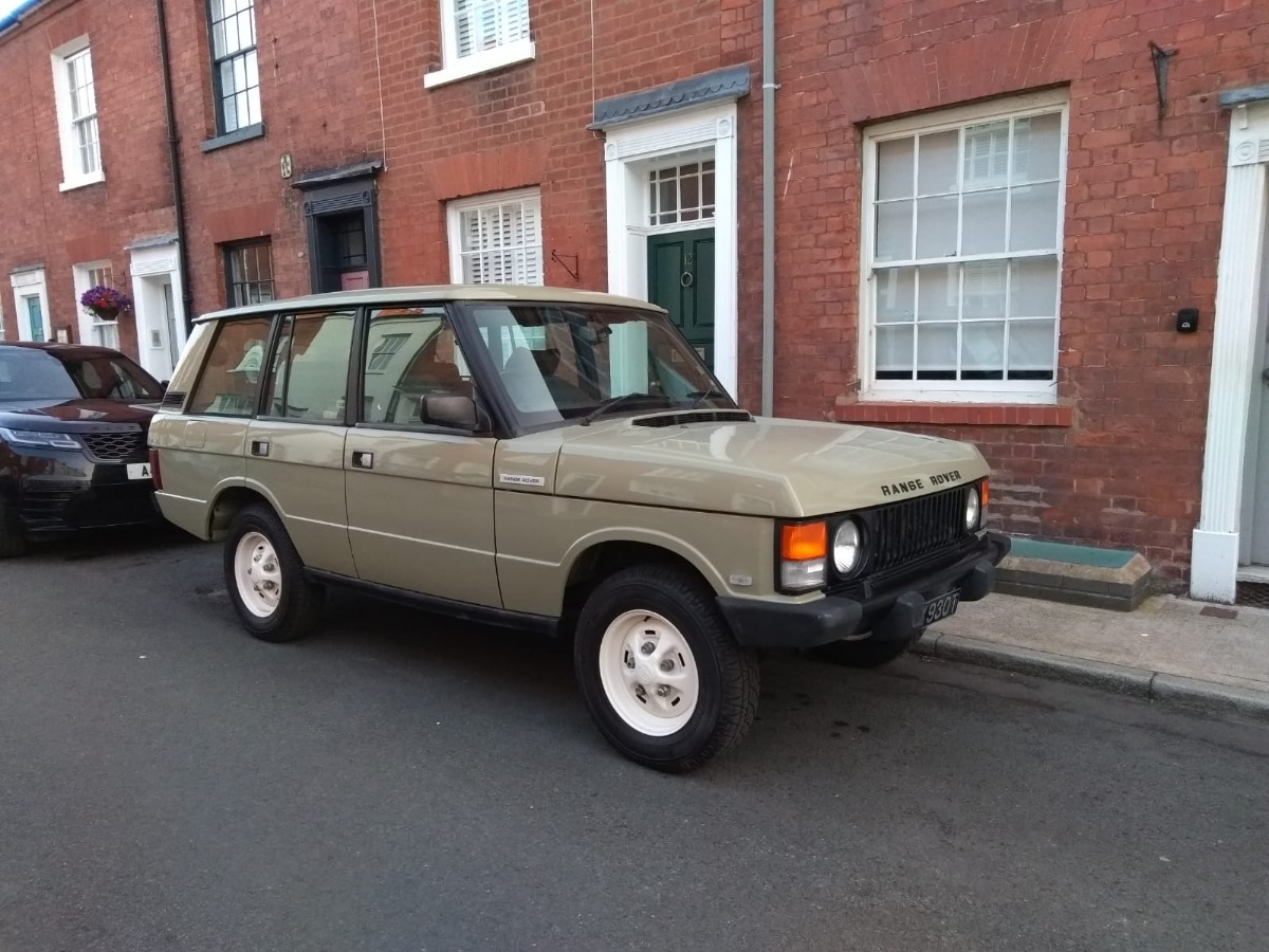 1994 Land Rover Range Rover Classic Image 1