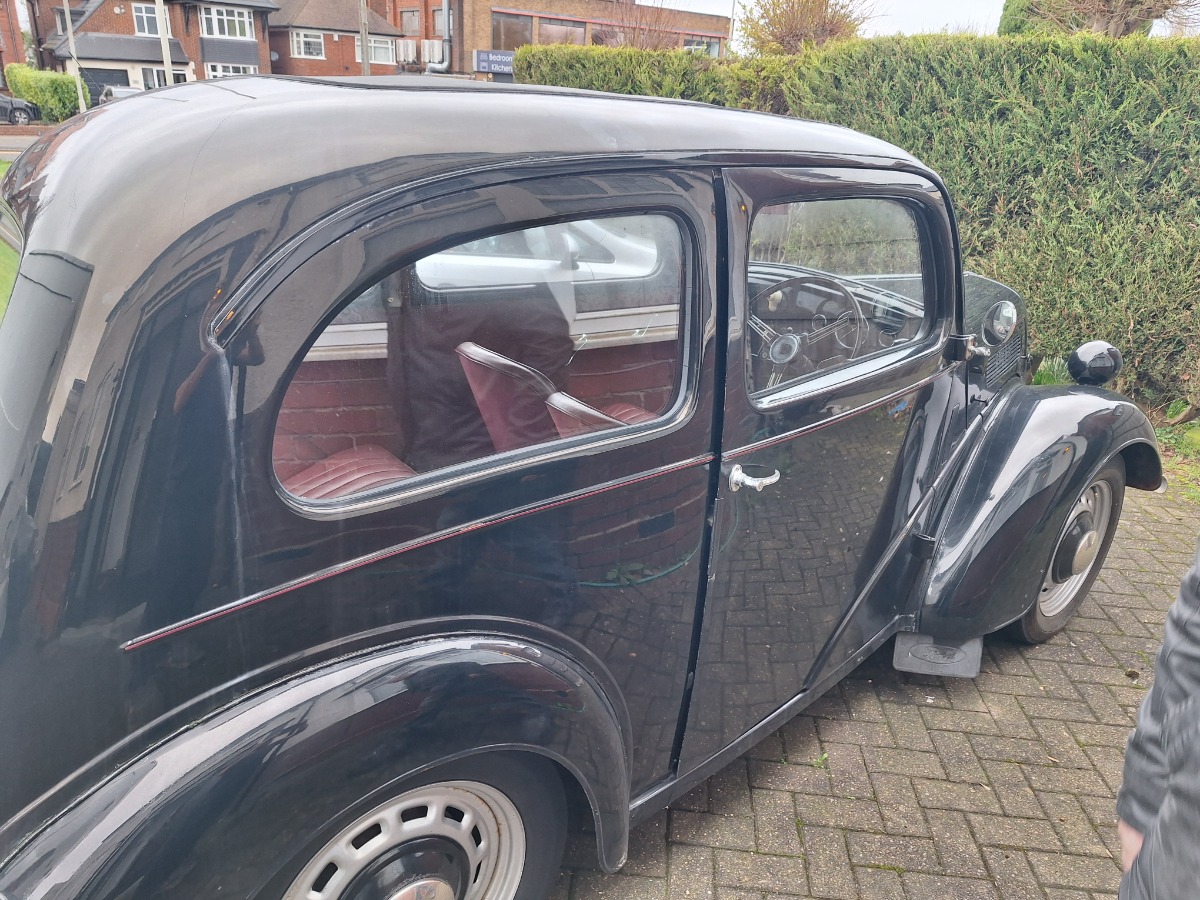 1953 Ford Popular Image 3