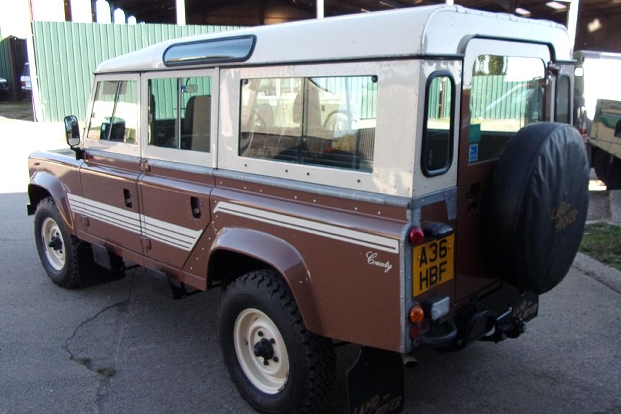 1983 Land Rover Defender Image 6