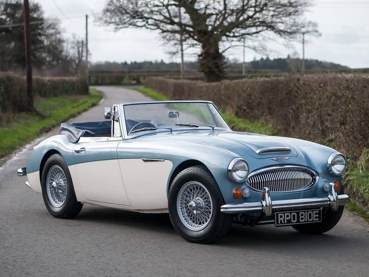 1967 Austin Healey 3000 Image 2