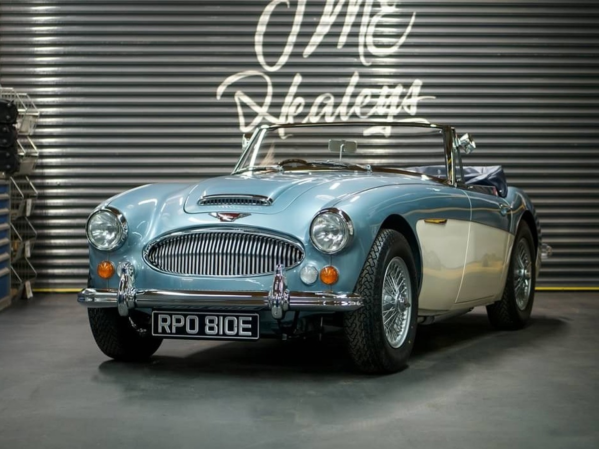 1967 Austin Healey 3000 Image 3