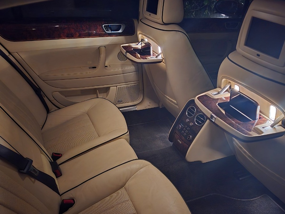 2009 Bentley Flying Spur Image 6