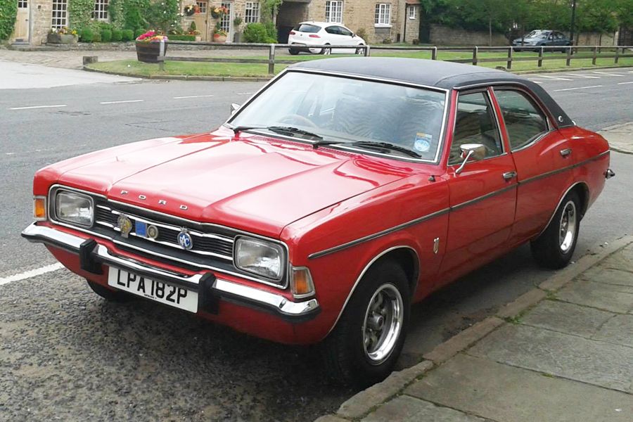 1975 Ford Cortina Image 1