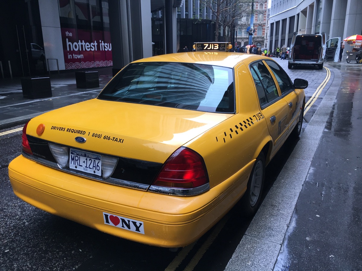 2001 Ford Crown Victoria Image 7