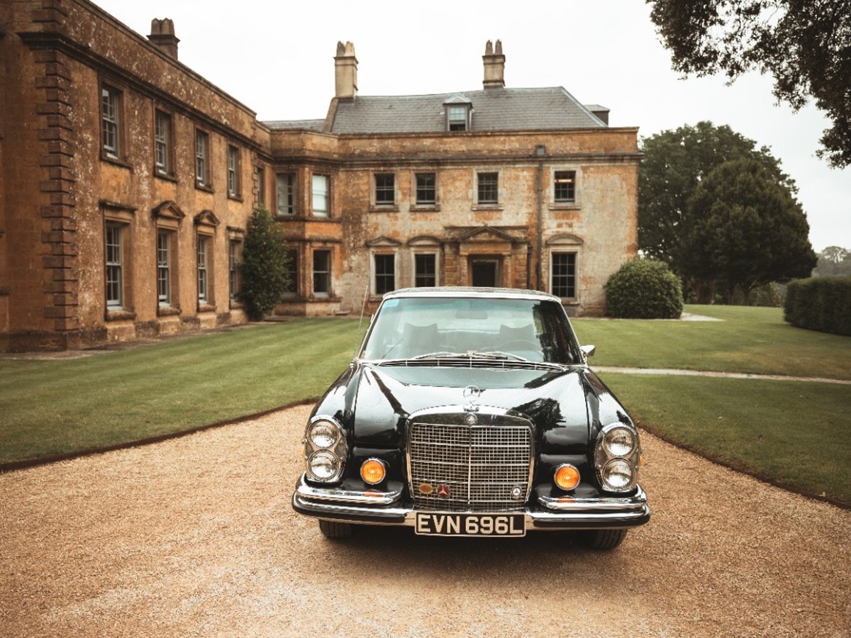 1972 Mercedes-Benz 280 Image 2