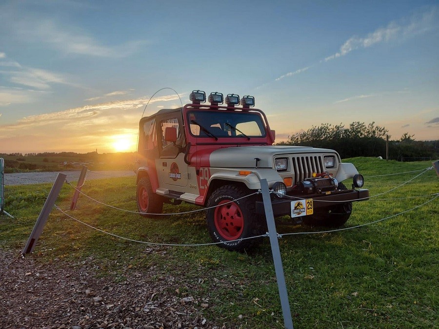 1992 Jeep Wrangler Image 2