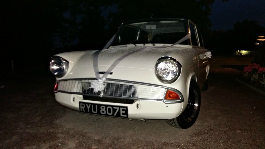 1967 Ford Anglia Image 5