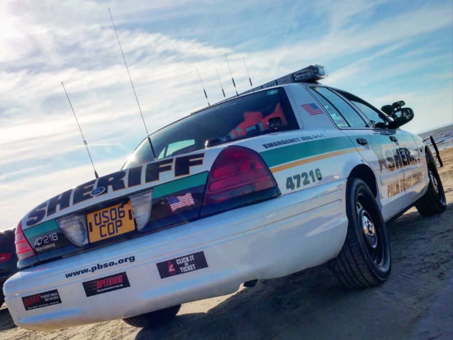 2006 Ford Crown Victoria Image 5