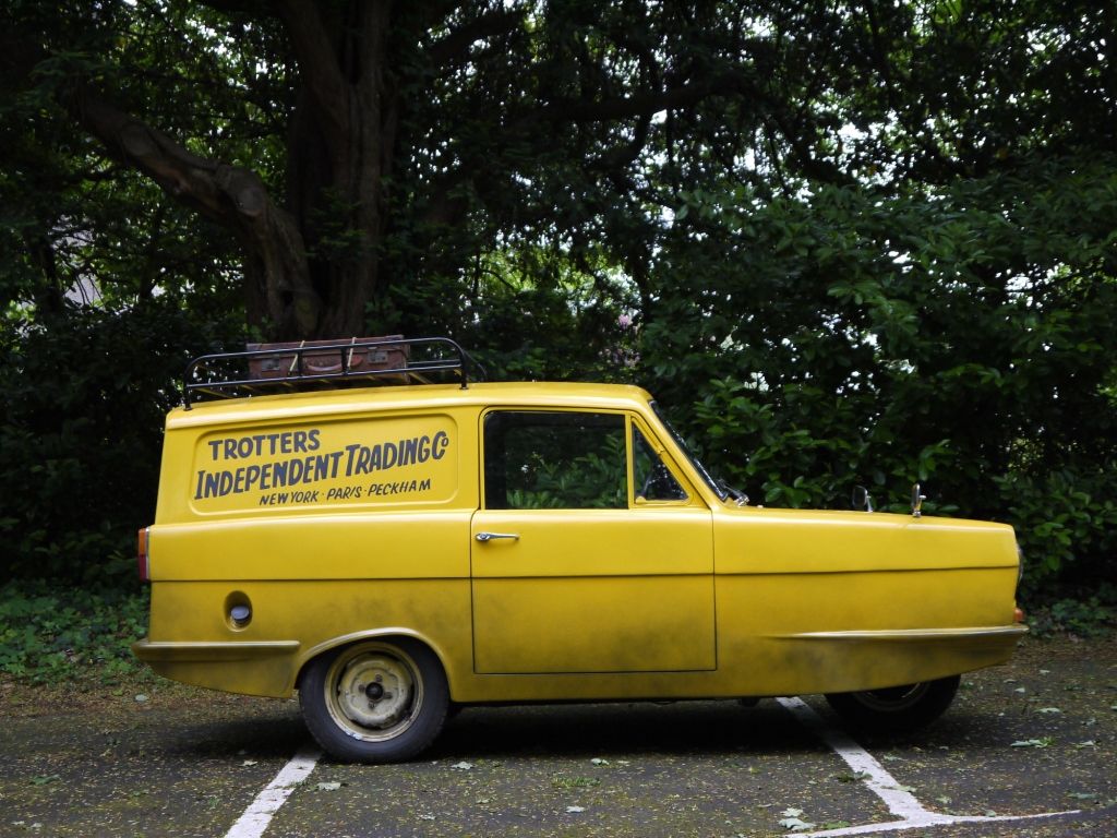 1973 Reliant Regal Supervan Image 5