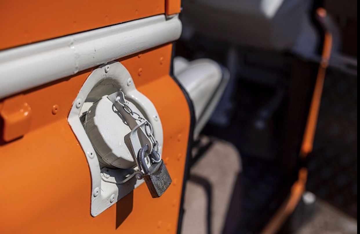 1977 Land Rover 88 Image 6