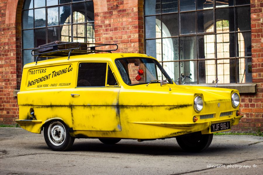 1971 Reliant Regal Image 1