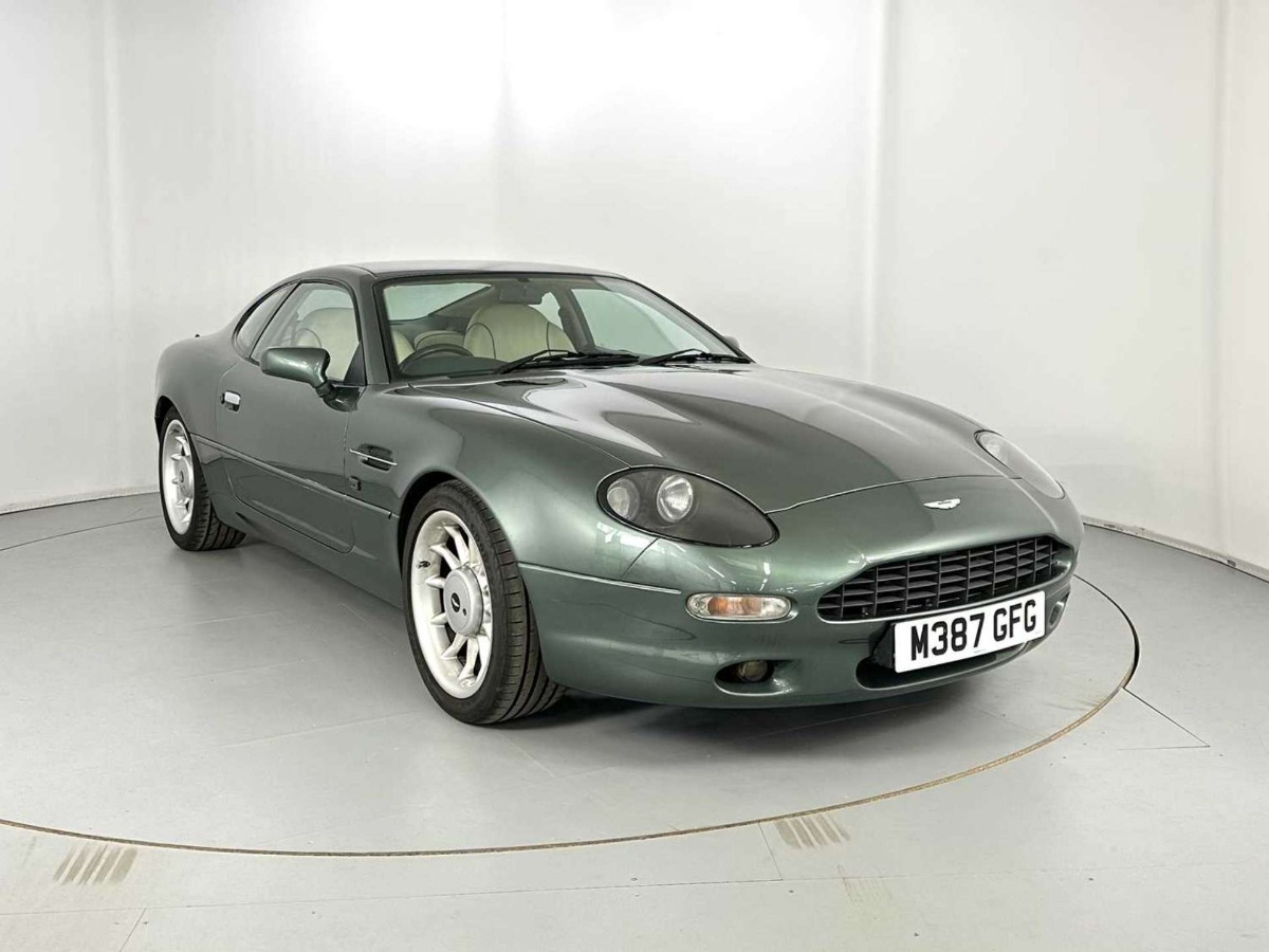 1995 Aston Martin DB7 Image 1