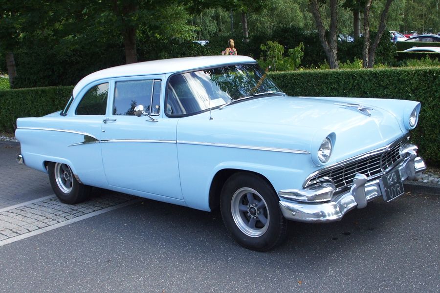 1956 Ford Fairlane Image 1