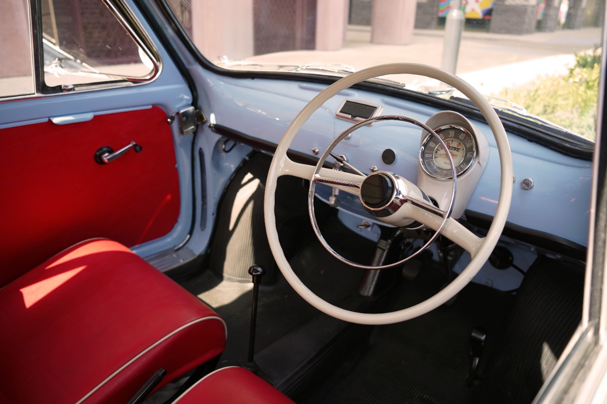 1964 Fiat 500 Image 7
