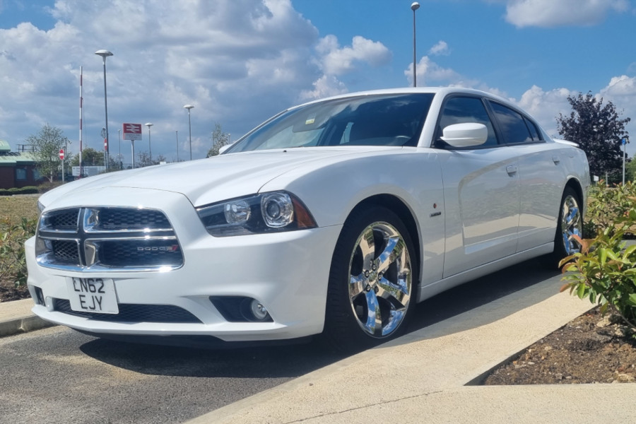 2013 Dodge Charger Image 1