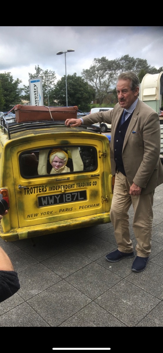 1972 Reliant Regal Supervan Image 3