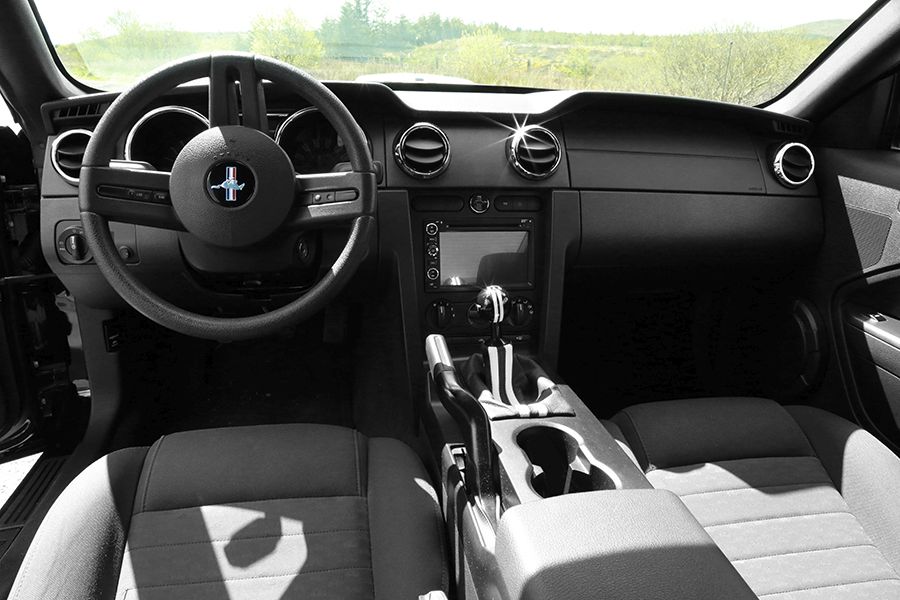 2006 Ford Mustang Image 26