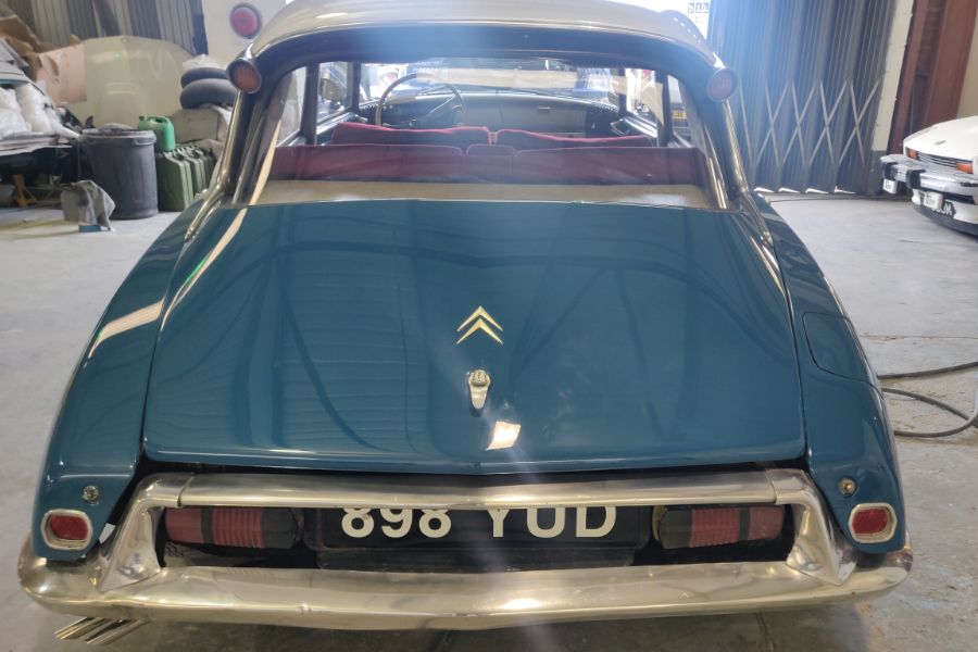 1962 Citroen DS Image 4