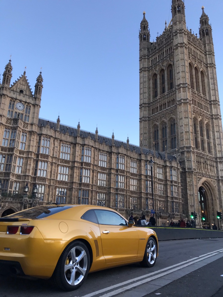 2011 Chevrolet Camaro Image 2