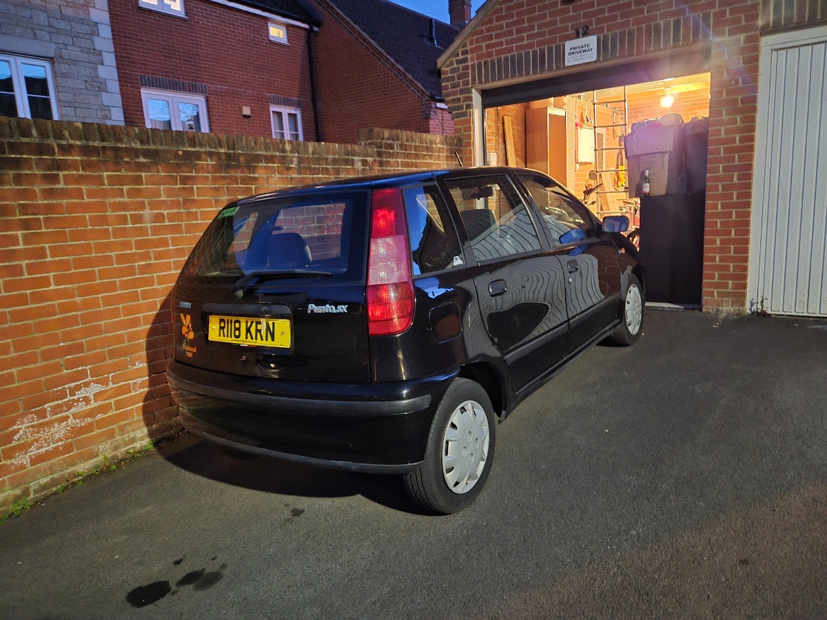 1998 Fiat Punto Image 2