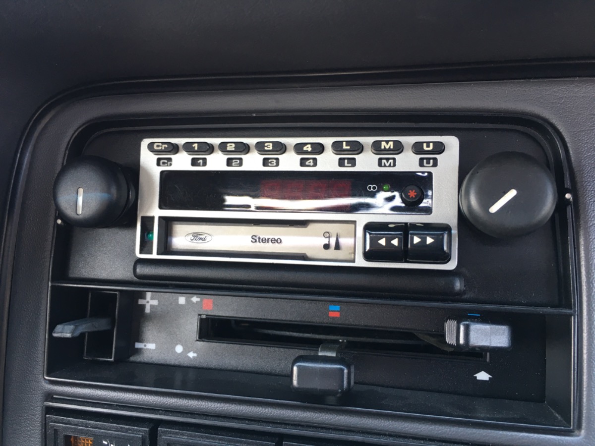 1984 Ford Capri Image 25