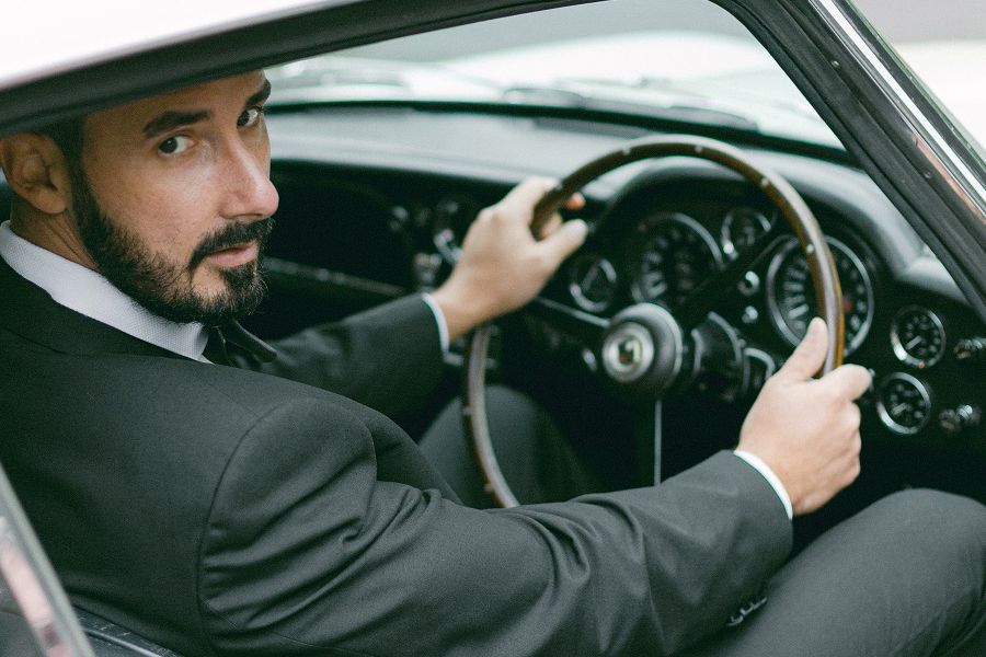 1966 Aston Martin DB6 Image 8