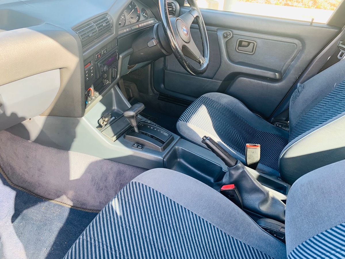 1991 BMW 3 Series Image 6