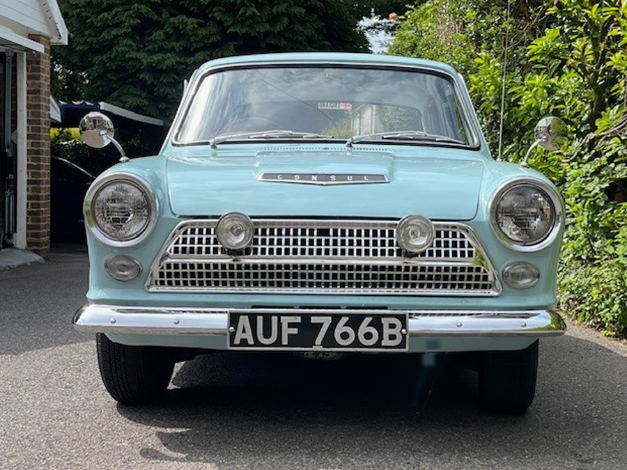 1964 Ford Cortina Image 3