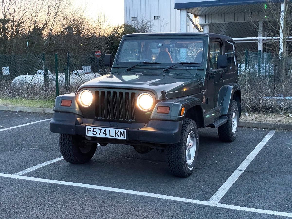 1997 Jeep Wrangler Image 2