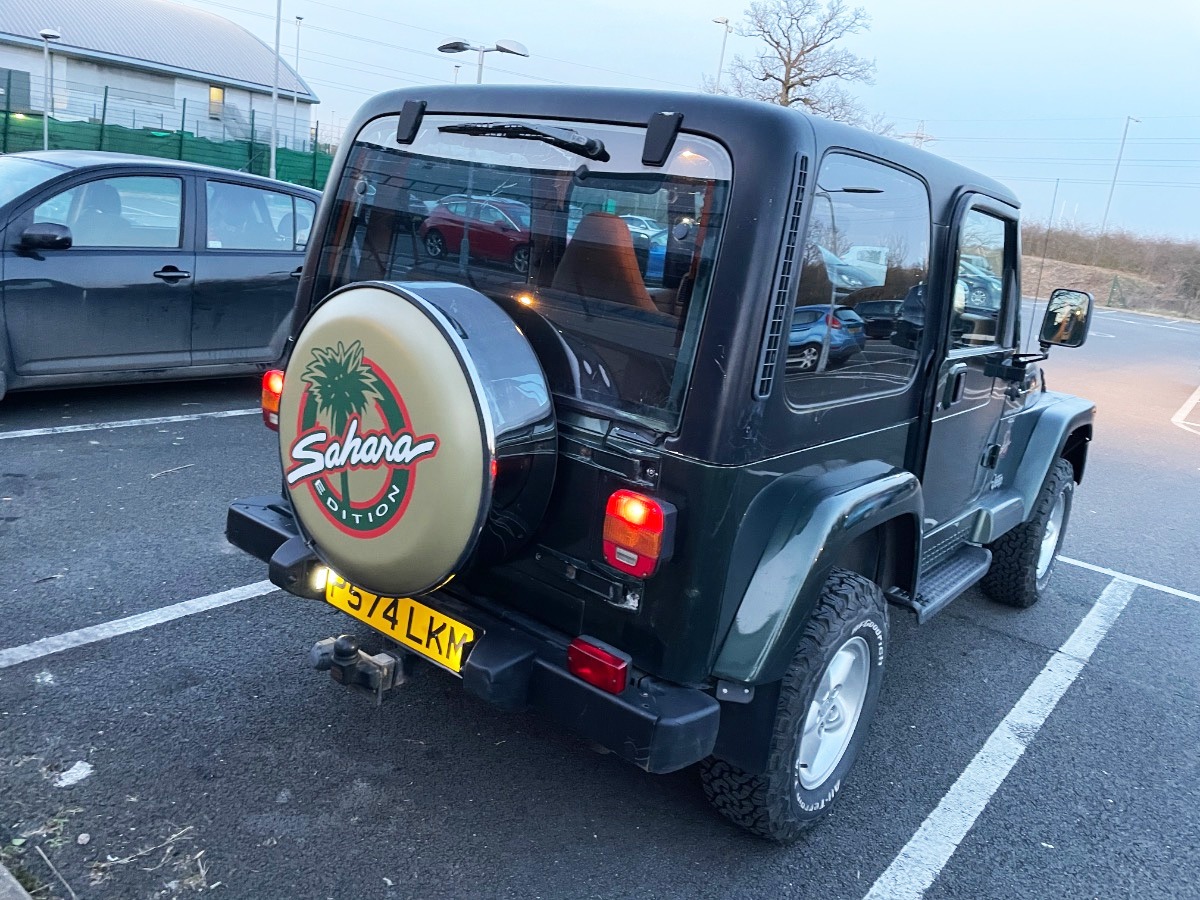 1997 Jeep Wrangler Image 4