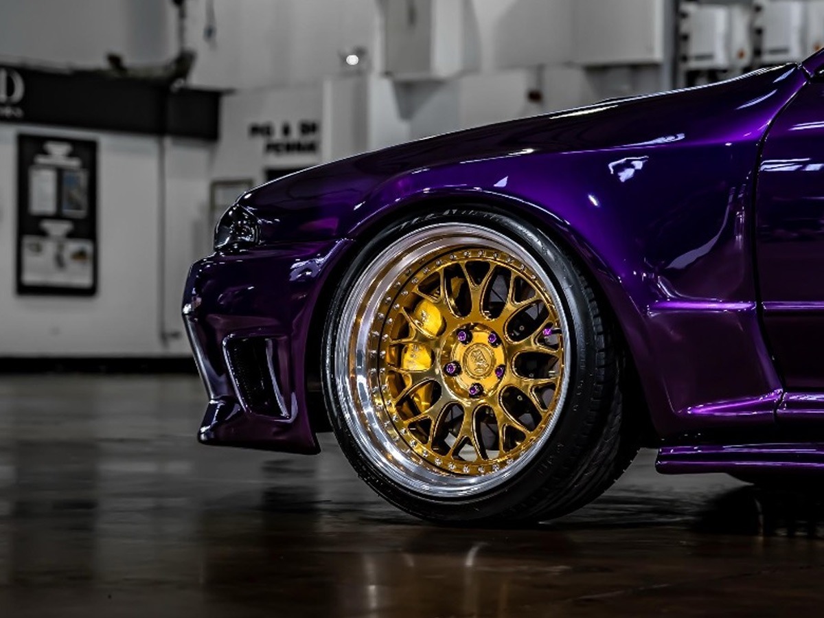 1991 Nissan Skyline Image 9