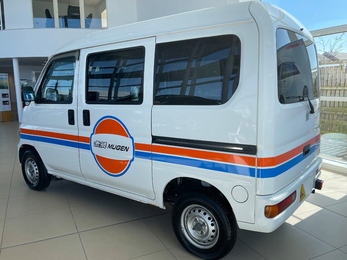 2011 Honda Acty Image 8