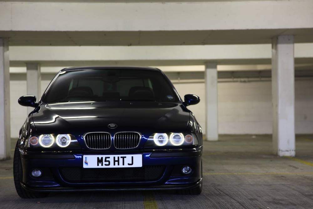 2002 BMW M5 Image 8