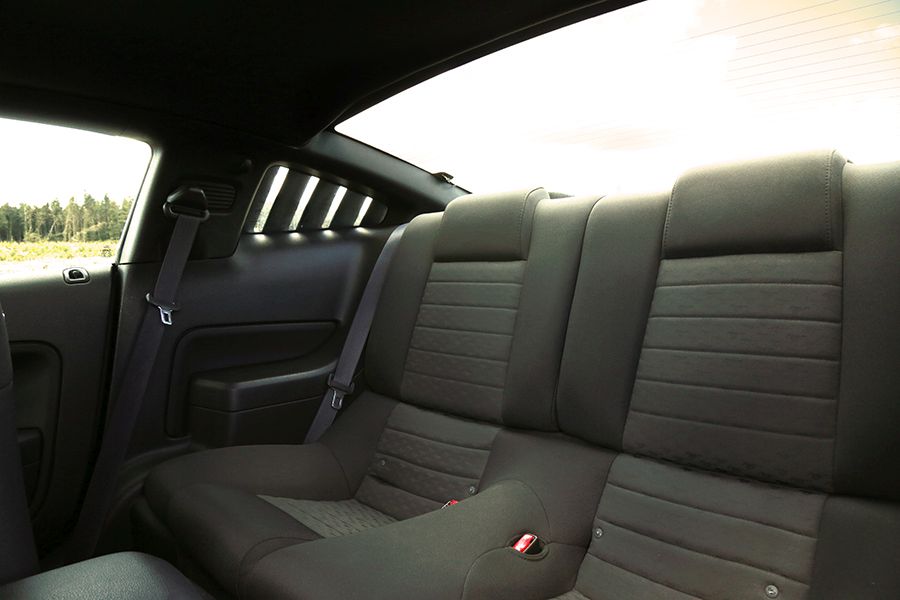 2006 Ford Mustang Image 24