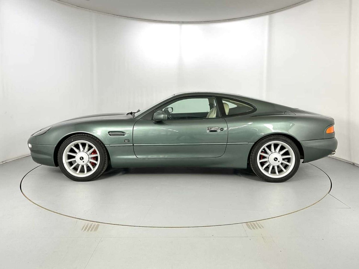 1995 Aston Martin DB7 Image 2