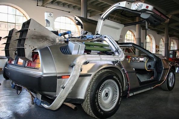 1982 Delorean DMC 12 Image 4
