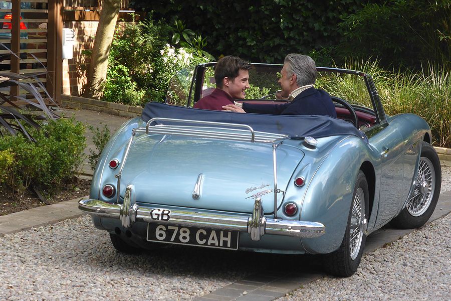 1963 Austin Healey 3000 Image 2