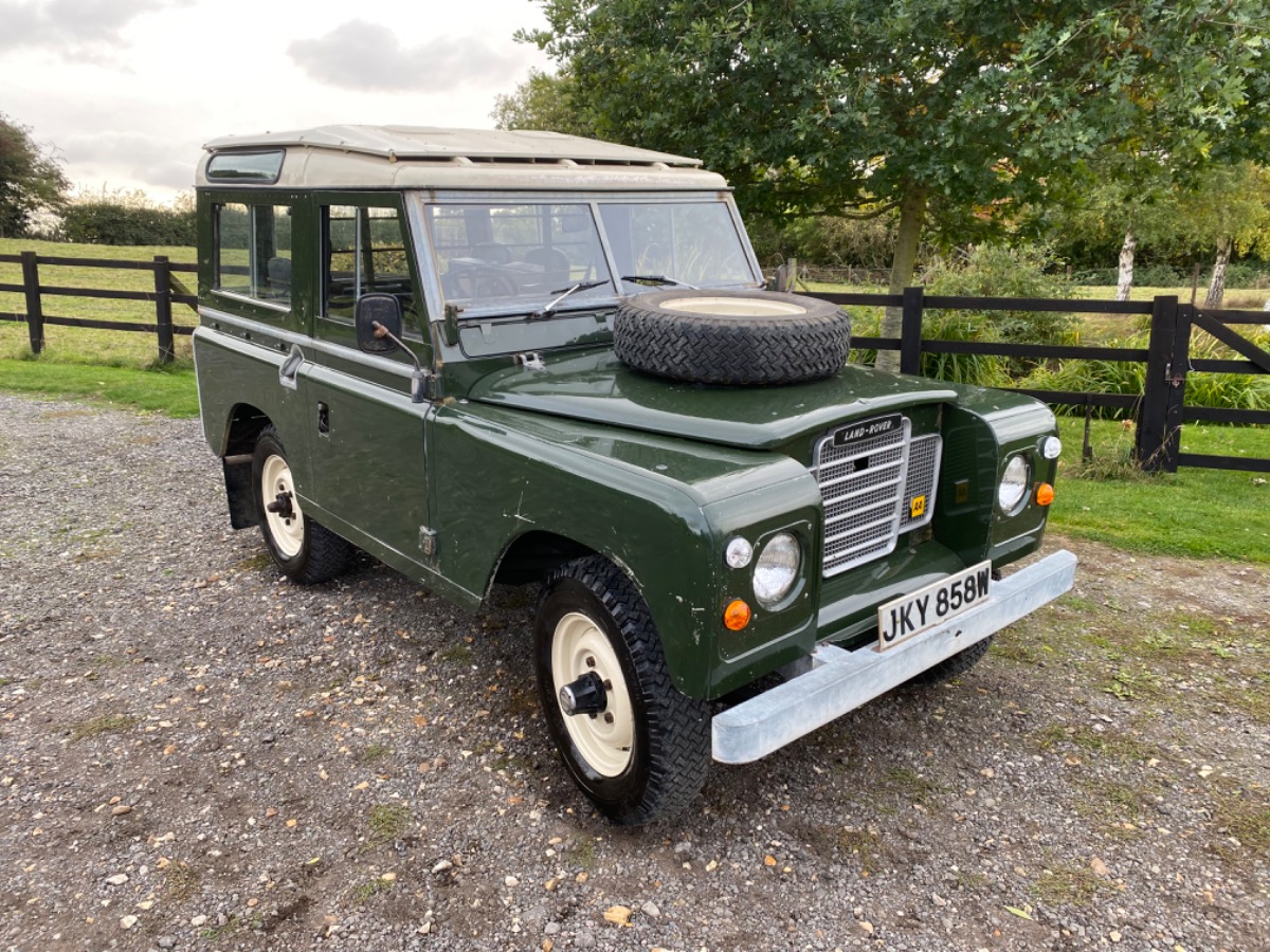1980 Land Rover 88 Image 2