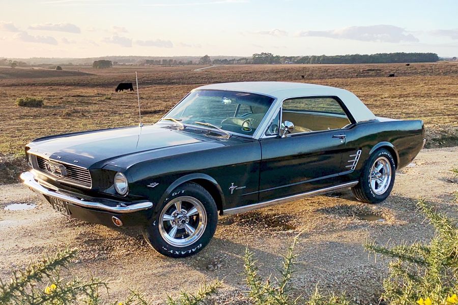 1966 Ford Mustang Image 2