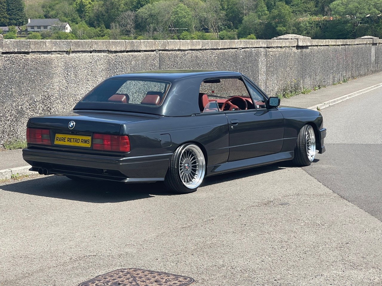 1990 BMW 3 Series Image 3