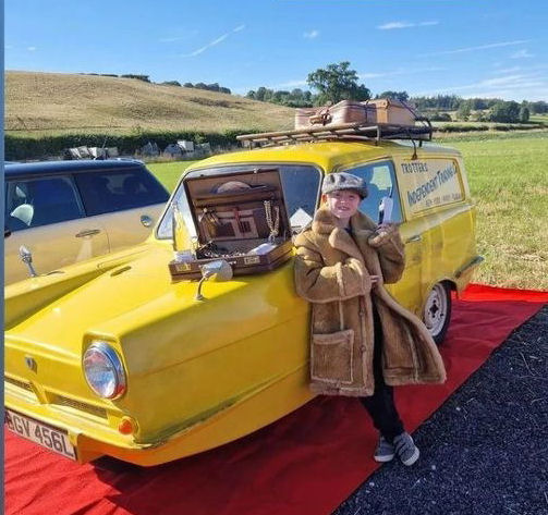 1973 Reliant Regal Supervan Image 11