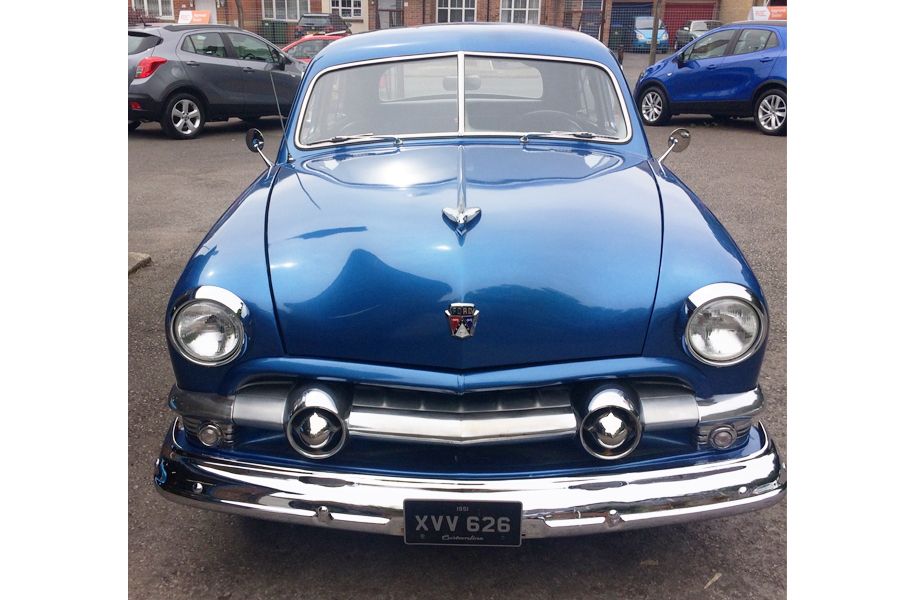 1951 Ford Fordor Custom Image 1