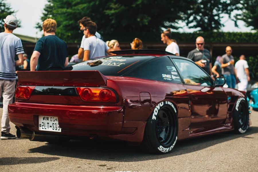 1992 Nissan 200SX Image 2