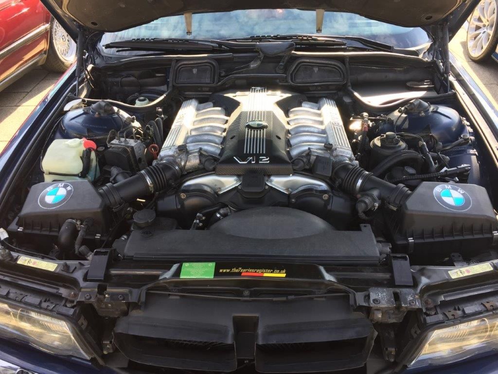 2001 BMW 7 Series Image 8