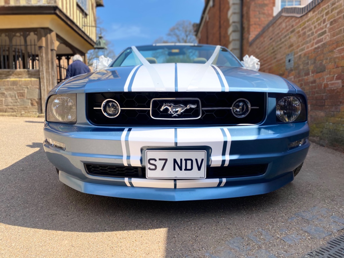 2006 Ford Mustang Image 1