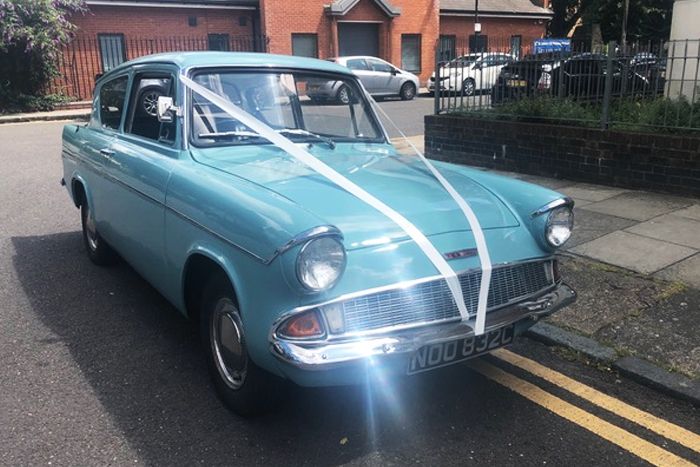 1965 Ford Anglia Image 8