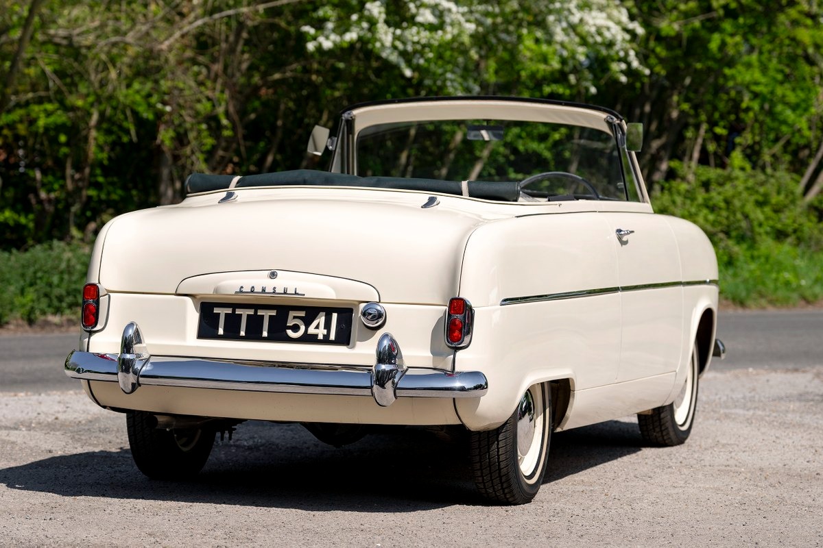 1955 Ford Consul Image 5