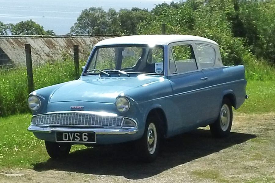 1963 Ford Anglia Image 15