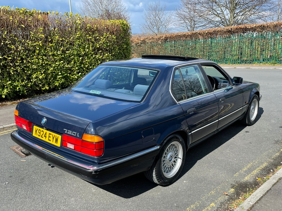 1990 BMW 7 Series Image 3