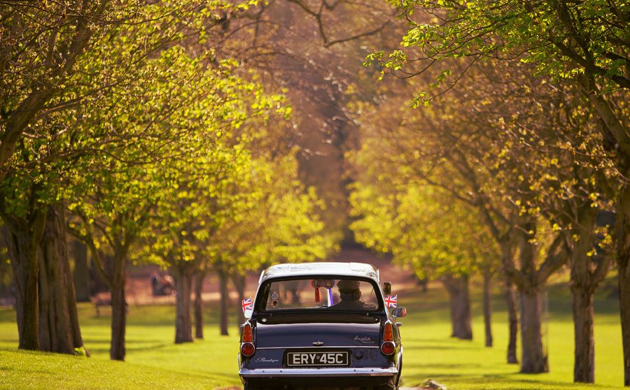1965 Ford Anglia Image 3